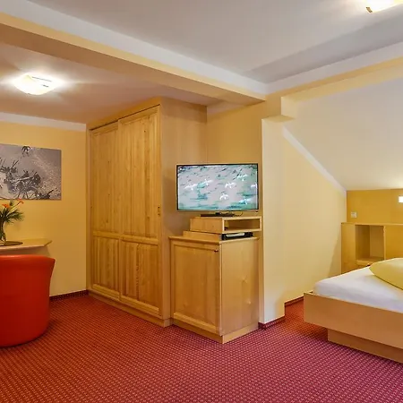 Stockingers Guest House Клёстерле